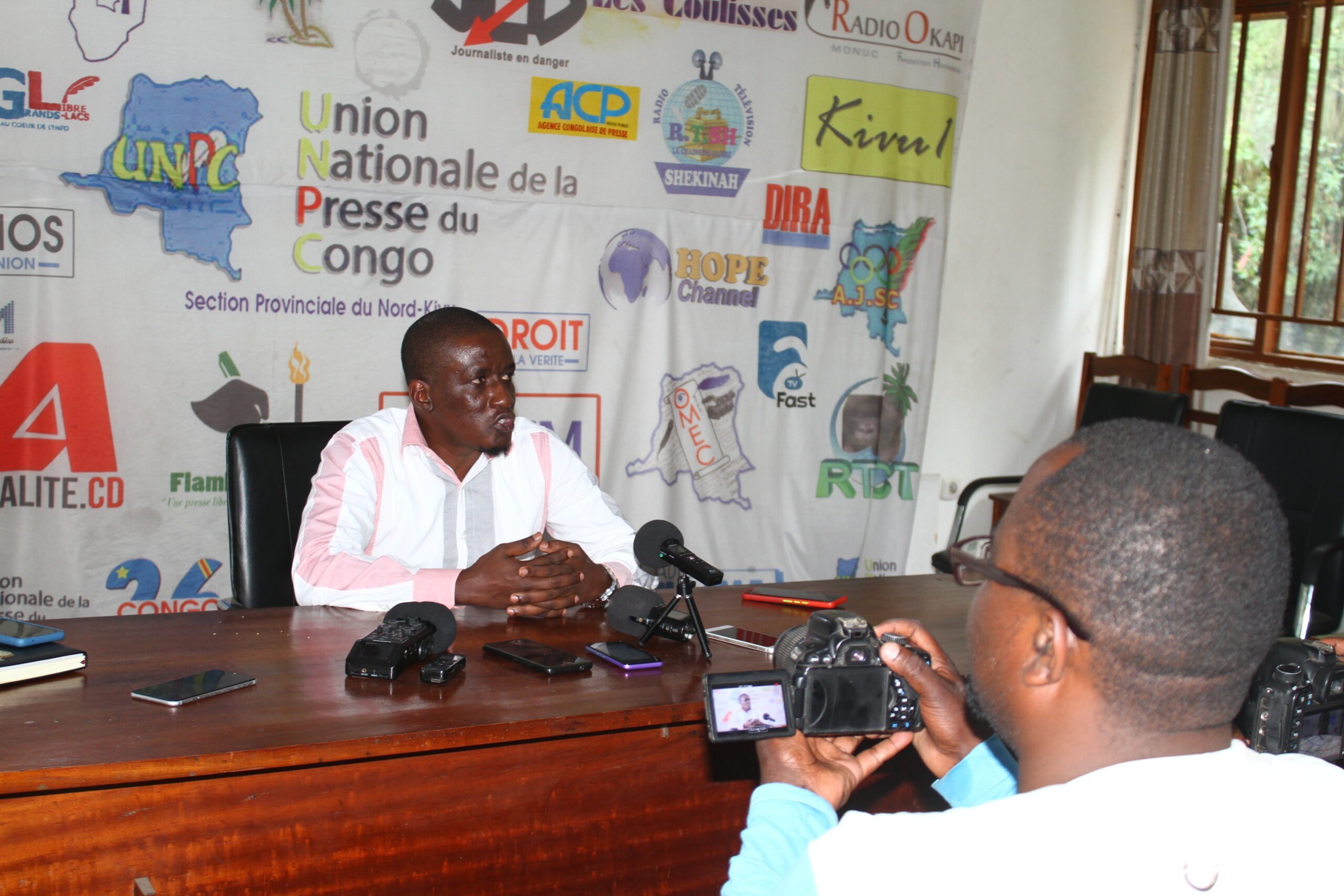 RDC: Et si AYOBANGIRA SAFARI avait raison de sa manière de  voir  les solutions aux  problèmes congolais