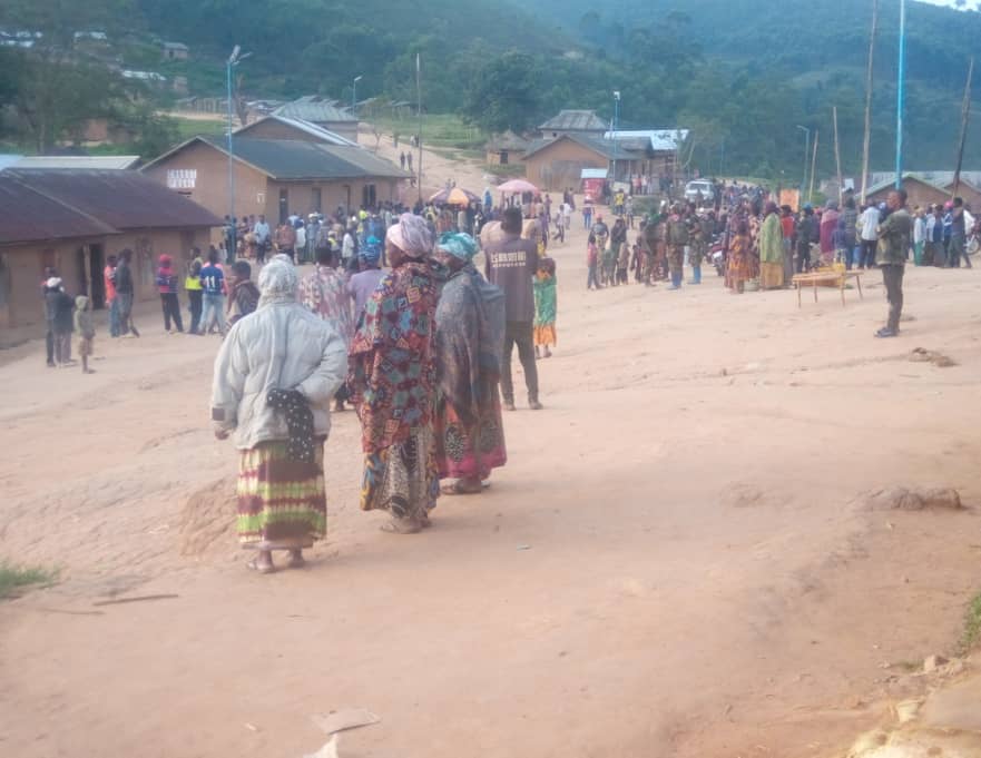 Rutshuru : En fuite devant les rebelles du M23, les Militaires de la FADC font des dégâts sur leur passage à Lusogha.