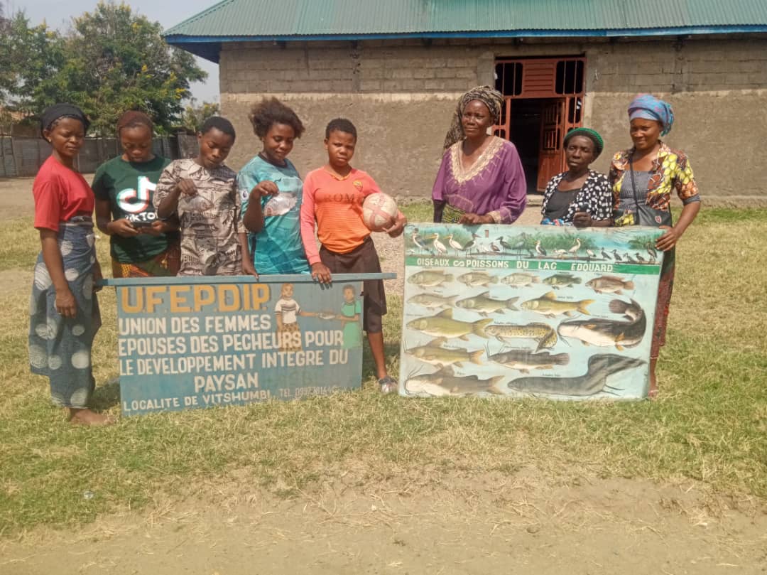 Vitchumbi: 8 Mars, l’Union des femmes épouses de pêcheurs pour le développement intègre du paysan demande au gouvernement congolais de rétablir la paix dans leur région.