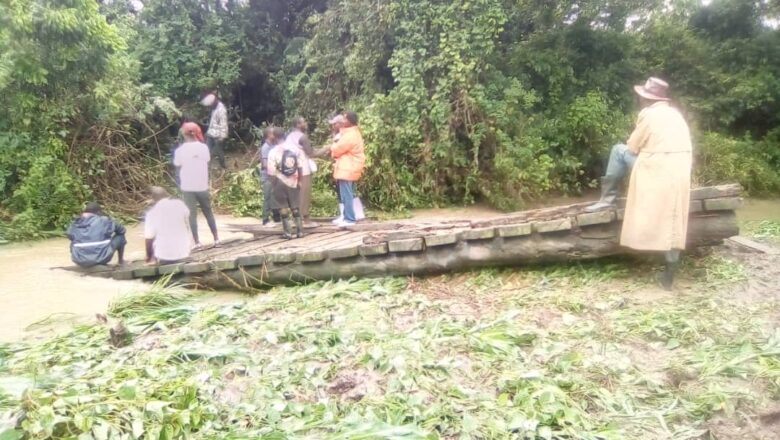 Rutshuru: Effondrement du pont Kasoso: la circulation entre Ishasha-Nyakakoma coupée